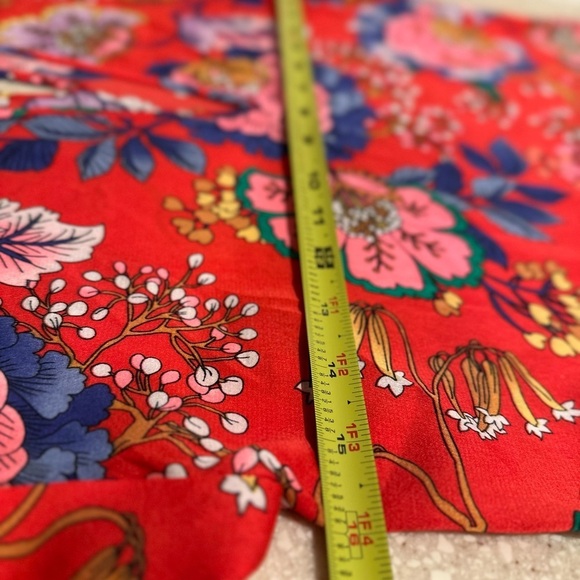 Express Red Oriental Blossoms Choker Cap-sleeve Silky Blouse XXS TTP Light - Picture 13 of 16